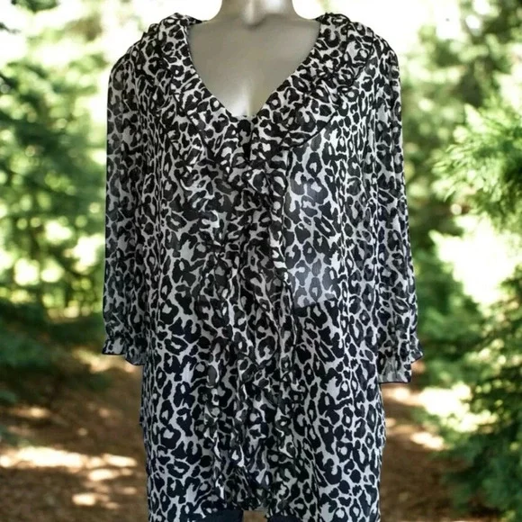 ✅Plus Size Pullover Ruffles Blouse - Picture 7 of 13